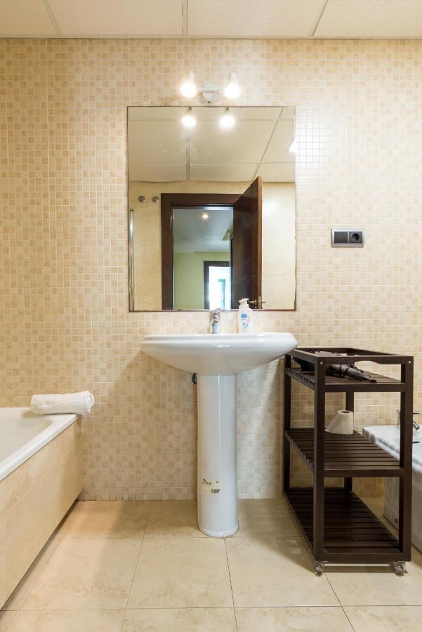 Appartement Plaza Uncibay à Málaga Extérieur photo