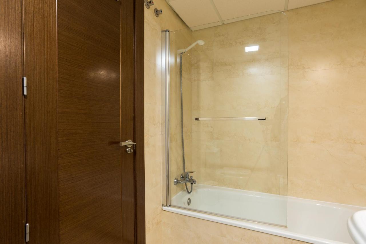 Appartement Plaza Uncibay à Málaga Extérieur photo